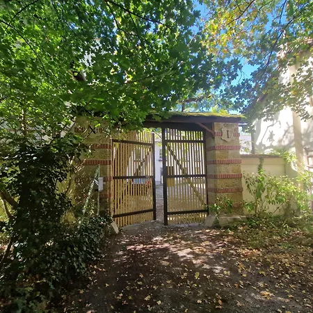 Estate, The Schneebergbahn * Winzendorf